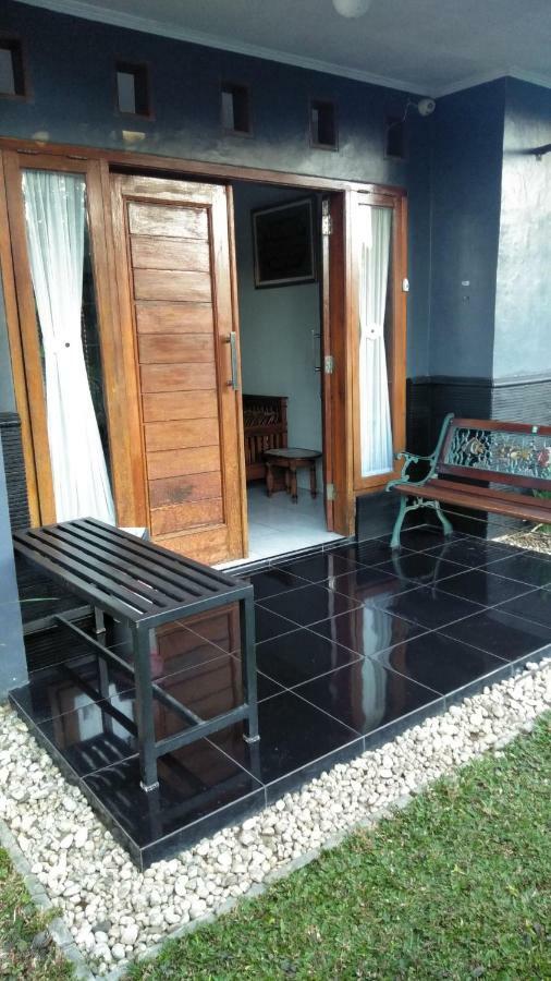Endah Homestay Syariah 푸르워케르토 외부 사진